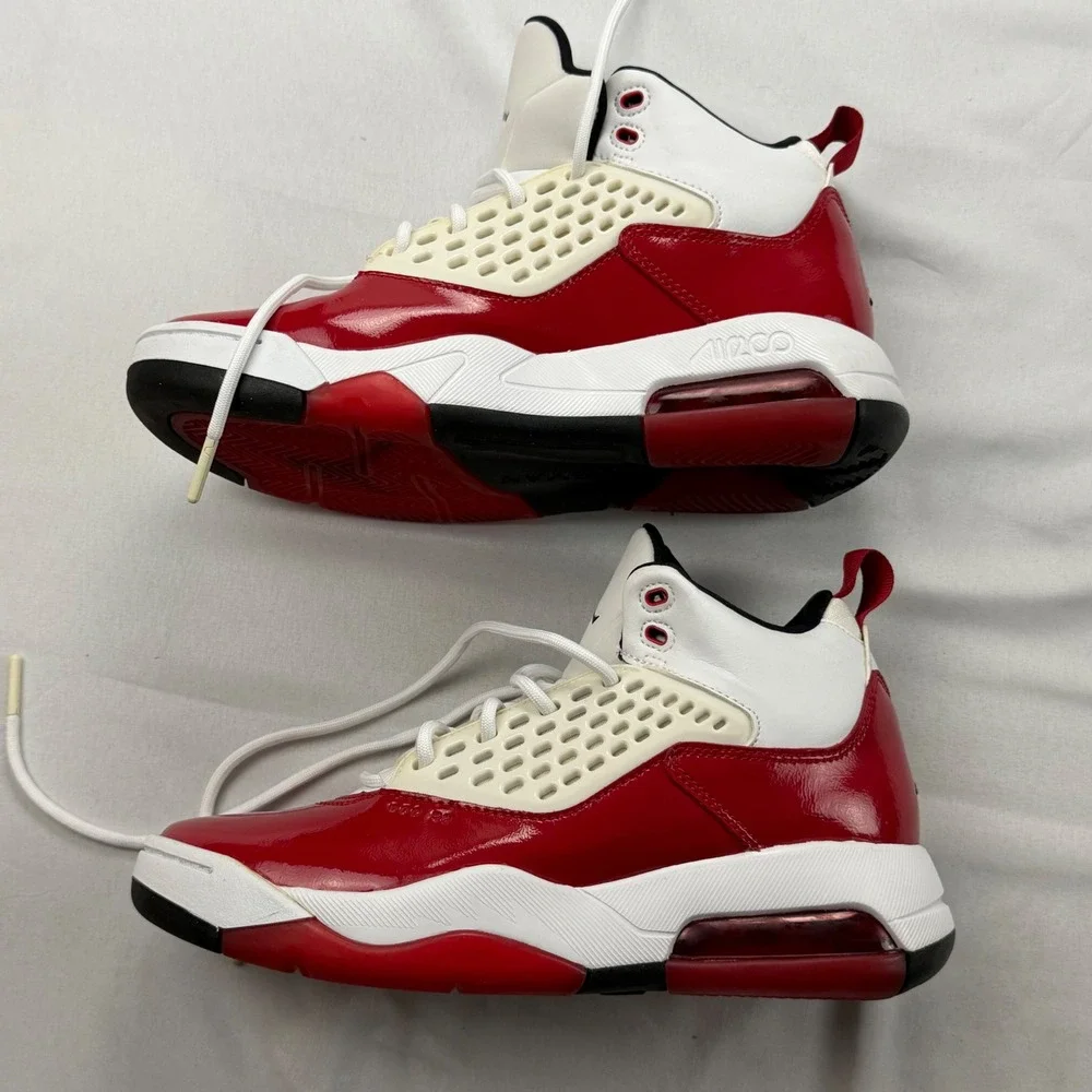 Jordan Air 200E Sneakers Boys 5.5Y Red White Patent Leather CD6123-106